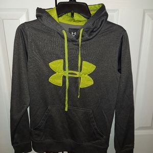 Boys UA Storm Hoodie, XS, EUC